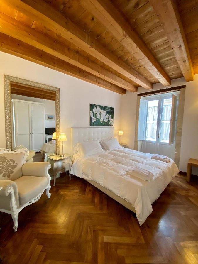 Bed and Breakfast La Via Della Giudecca Syrakus Exterior foto