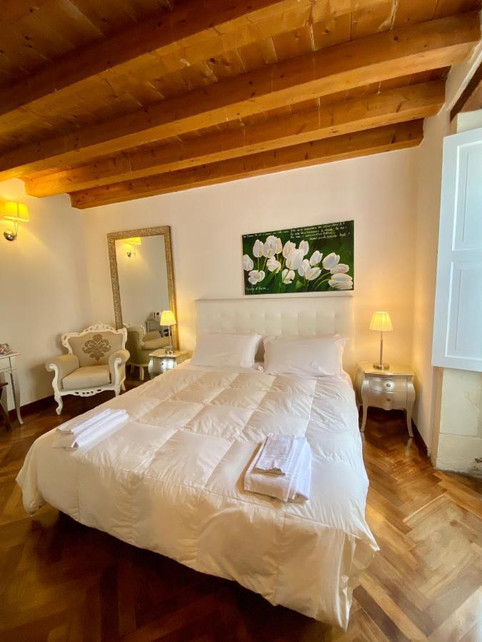 Bed and Breakfast La Via Della Giudecca Syrakus Exterior foto